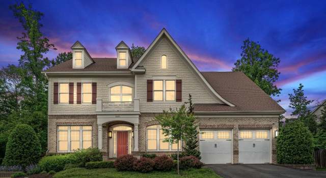 Photo of 1681 Drewlaine Dr, Vienna, VA 22182