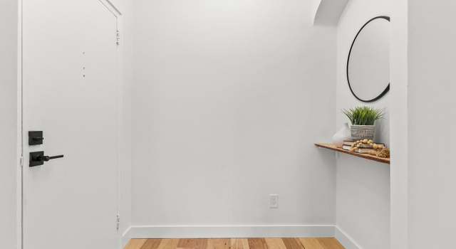 Photo of 1010 25th St NW #505, Washington, DC 20037