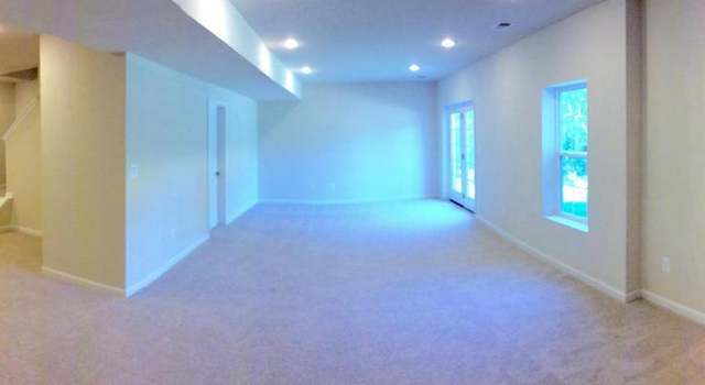 Photo of 98 Mcpherson Dr, Fredericksburg, VA 22406