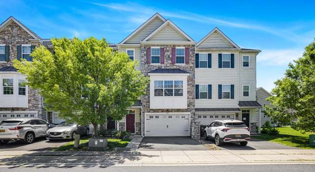 Photo of 35 Munro Rd, Newark, DE 19711