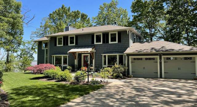 Photo of 11801 River Dr, Lorton, VA 22079