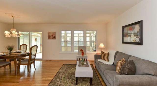 Photo of 1838 Saint Roman Dr, Vienna, VA 22182