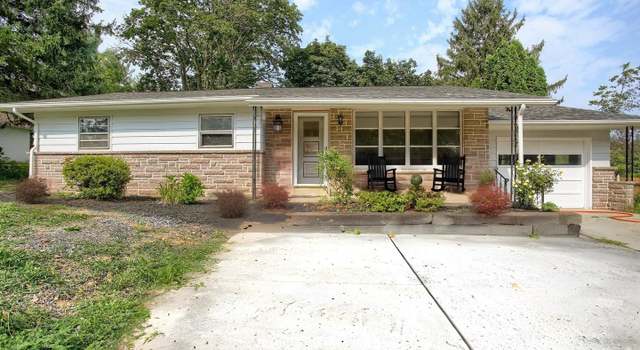 Photo of 155 Grandview Rd, Hummelstown, PA 17036