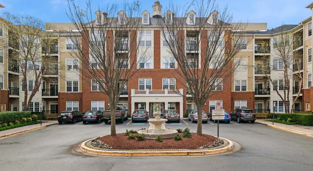 Photo of 701 Fallsgrove Dr #205, Rockville, MD 20850