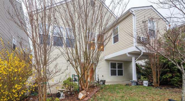 Photo of 21 Buchanan Ct, Fredericksburg, VA 22406