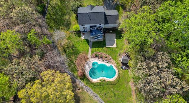 Photo of 13104 Pershing Dr, Manassas, VA 20112