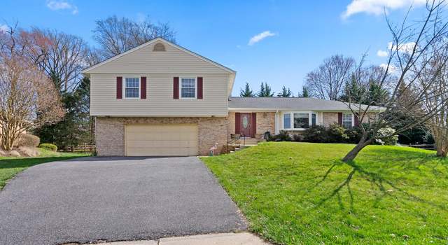 Photo of 18617 Rolling Acres Way, Olney, MD 20832