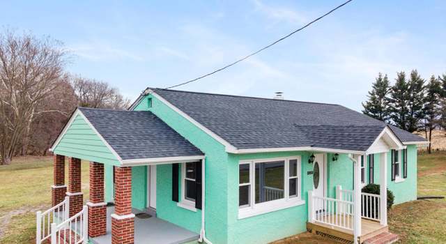Photo of 408 Rittenour Rd, Edinburg, VA 22824