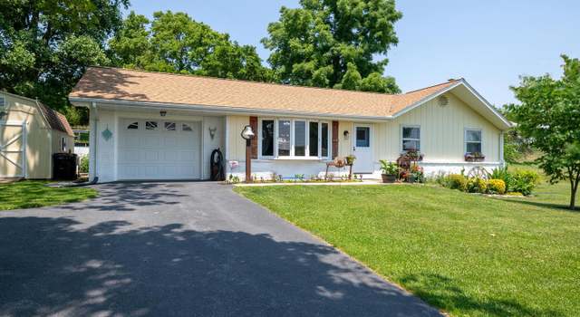 Photo of 538 Bucknoll Rd, Manheim, PA 17545