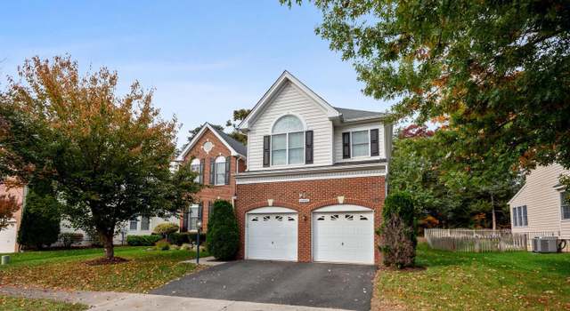 Photo of 25968 Stinger Dr, Chantilly, VA 20152