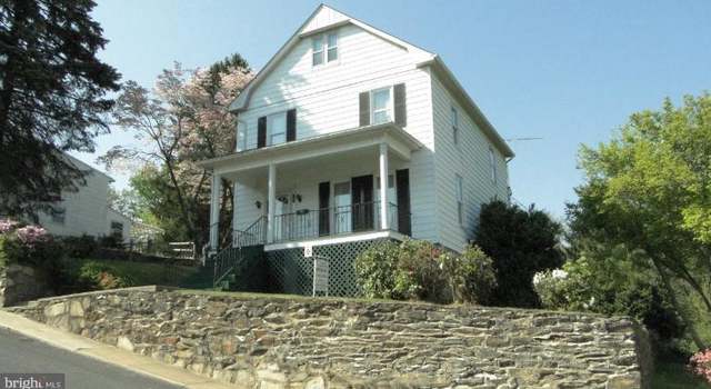 Photo of 39 B St E, Brunswick, MD 21716