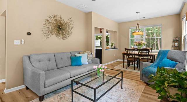 Photo of 127 Newman Ct, Pennington, NJ 08534