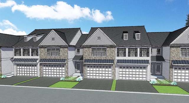 Photo of 2466 Spring Water Cir, Lancaster, PA 17601