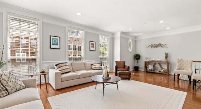 Photo of 4640 Aspen Hill Ct, Annandale, VA 22003