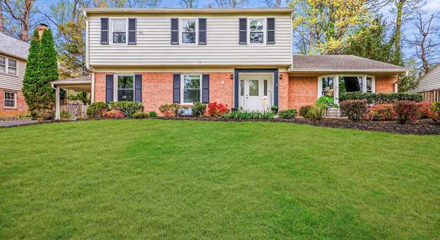 Photo of 3 Harrowgate Ct, Potomac, MD 20854