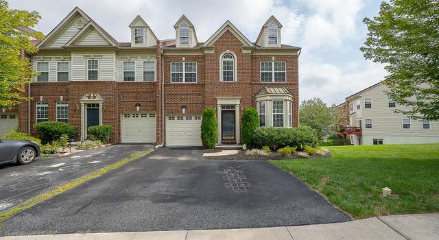 Photo of 3163 Woods Edge Dr, Garnet Valley, PA 19060
