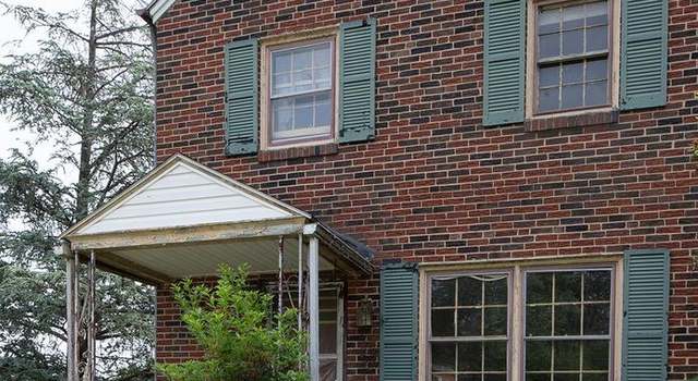 Photo of 325 Oak Hill Dr, Middletown, PA 17057