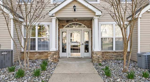 Photo of 28 Kyle Way, Ewing, NJ 08628