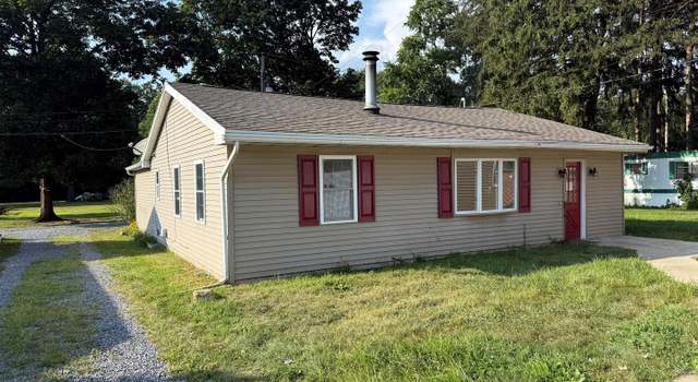 Photo of 391 Park Rd, Fleetwood, PA 19522