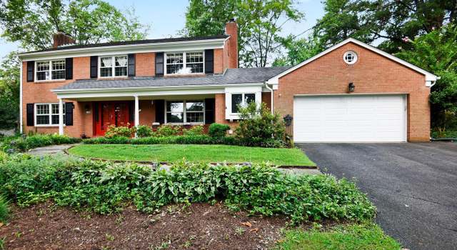 Photo of 7408 Admiral Dr, Alexandria, VA 22307
