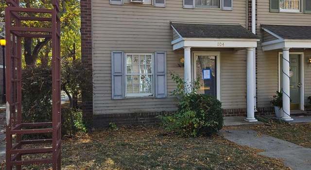 Photo of 104 Royal Court Ln, Camden, NJ 08103
