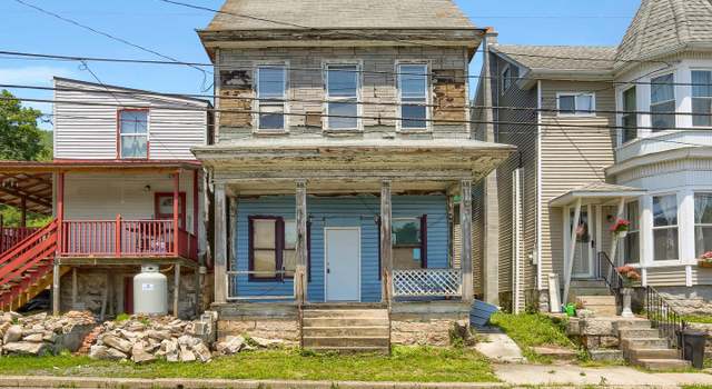 Photo of 310 Pottsville St, Lykens, PA 17048