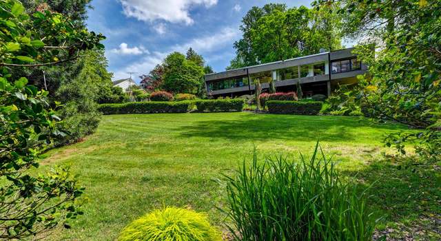 Photo of 2025 Skyline Rd, Towson, MD 21204