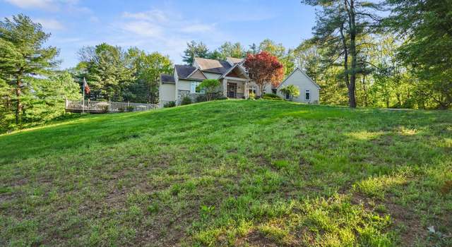 Photo of 451 Maple Grove Rd, Mohnton, PA 19540