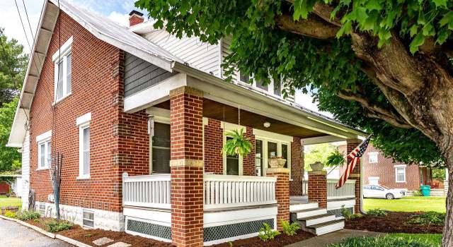 Photo of 550 Mason St, Dayton, VA 22821