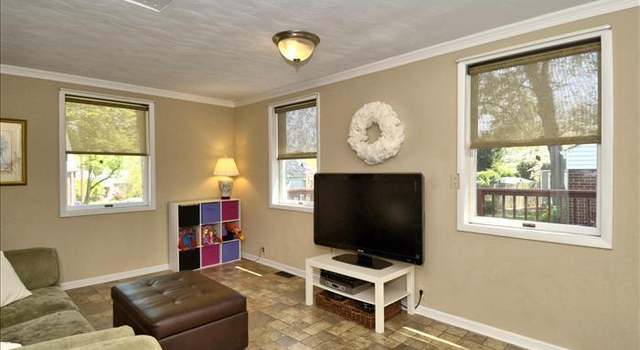 Photo of 11511 Regnid Dr, Silver Spring, MD 20902