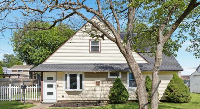 Photo of 9325 Andover Rd, Philadelphia, PA 19114