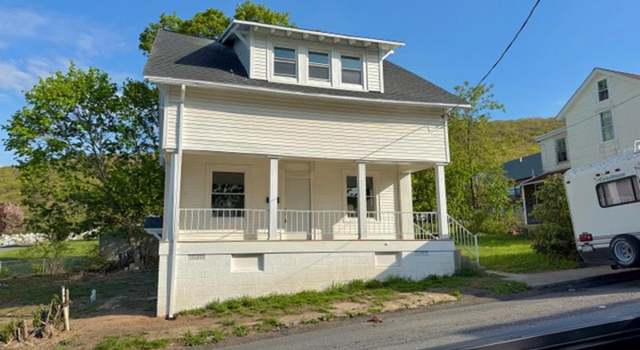 Photo of 208 George St, Ashland, PA 17921