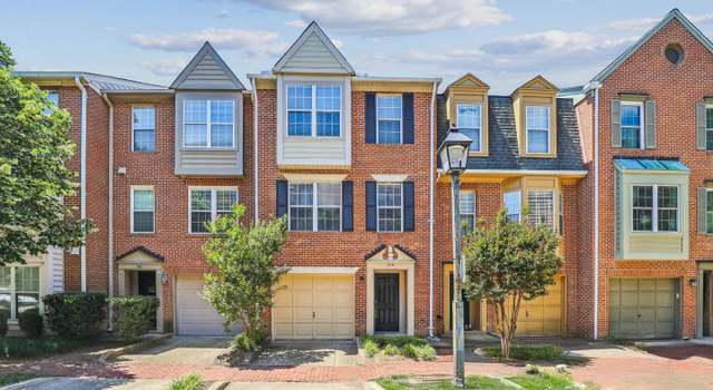Photo of 810 N Fayette St, Alexandria, VA 22314