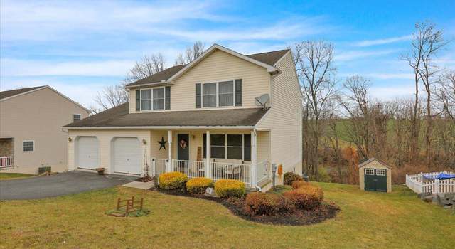 Photo of 342 Dogwood Ln, Womelsdorf, PA 19567