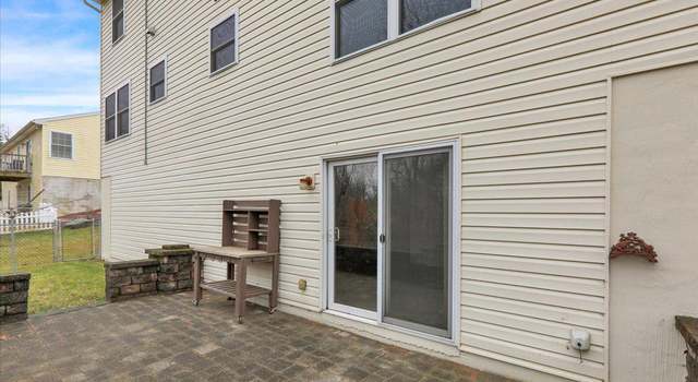 Photo of 342 Dogwood Ln, Womelsdorf, PA 19567