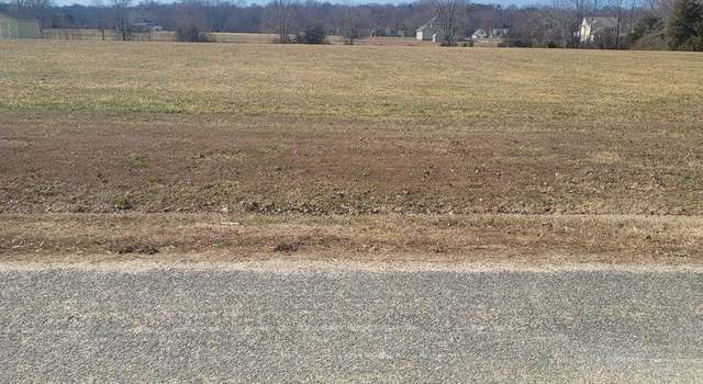 Photo of 38 Nomini Bay Dr, Montross, VA 22520