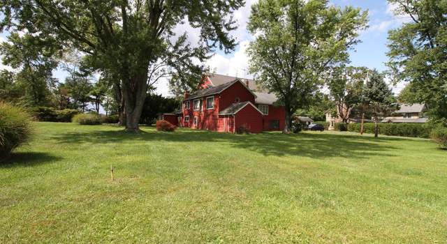 Photo of 253 E Dark Hollow Rd, Pipersville, PA 18947