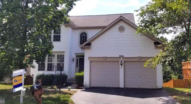 Photo of 21785 Regents Park Cir, Sterling, VA 20166