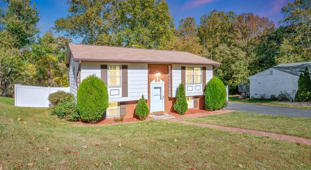 Photo of 5060 Macnamara Dr, Fredericksburg, VA 22407