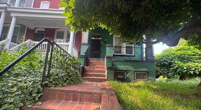 Photo of 236 Randolph Pl NE, Washington, DC 20002
