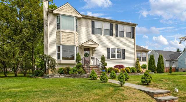 Photo of 113 Grant Ave, Moorestown, NJ 08057
