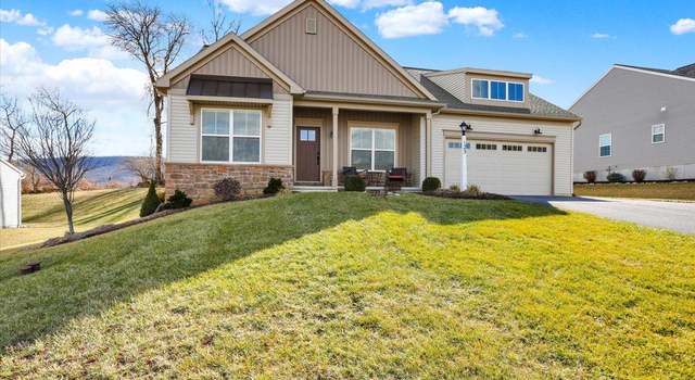 Photo of 123 Rosebush Ct, Womelsdorf, PA 19567