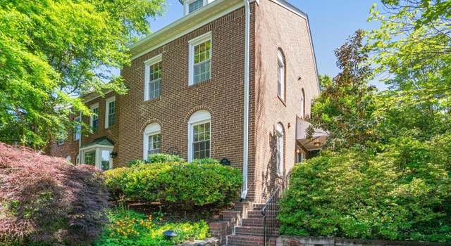 Photo of 101 Roberts Ln, Alexandria, VA 22314