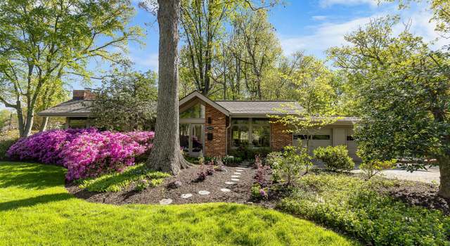 Property at 3440 Mansfield Rd, Falls Church, VA 22041, 3 beds, 3.5 baths