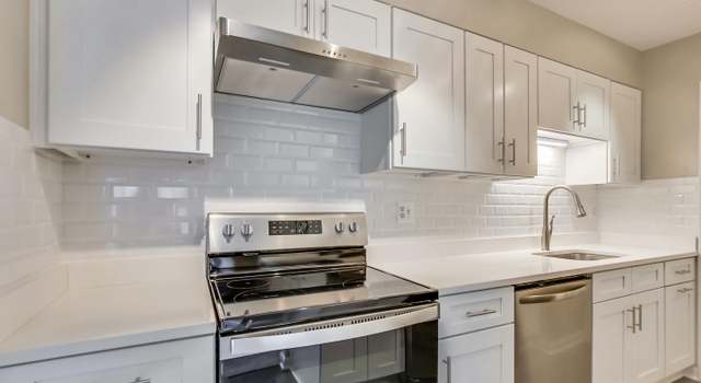 Photo of 5802-C Torington Dr #823, Springfield, VA 22152