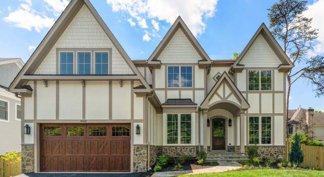 Photo of 9005 Ridge Ln, Vienna, VA 22182