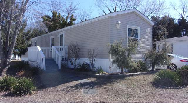 Photo of 79 Colonial Dr, Chesilhurst, NJ 08089