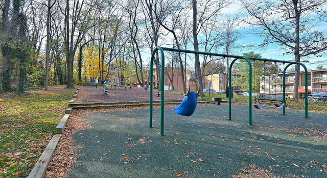 Photo of 3314 S 28th St #304, Alexandria, VA 22302