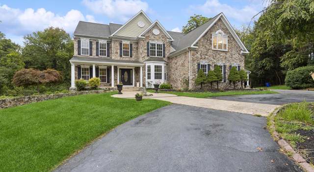 Photo of 818 Hoods Mill Rd, Cooksville, MD 21723