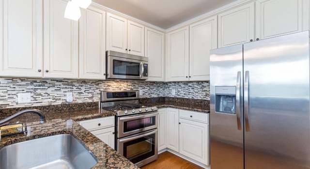 Photo of 9200 Charleston Dr #207, Manassas, VA 20110